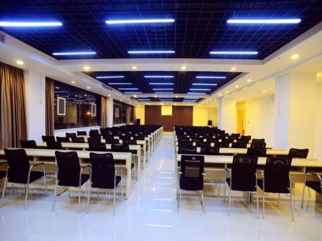 Jinjiang Inn Xianning Yinquan Avenue Hot Spring Hotel Exterior foto
